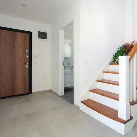 La Moda Aparts Apart-hotel *